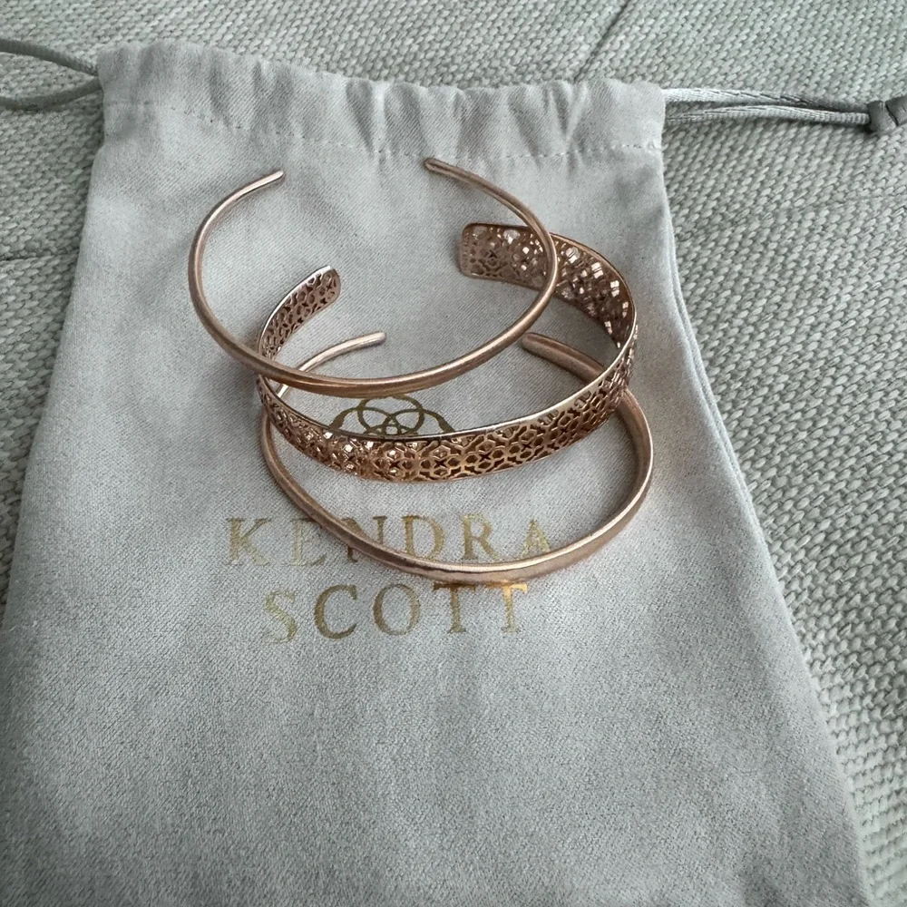Kendra Scott bracelet stack - Picture 1 of 4